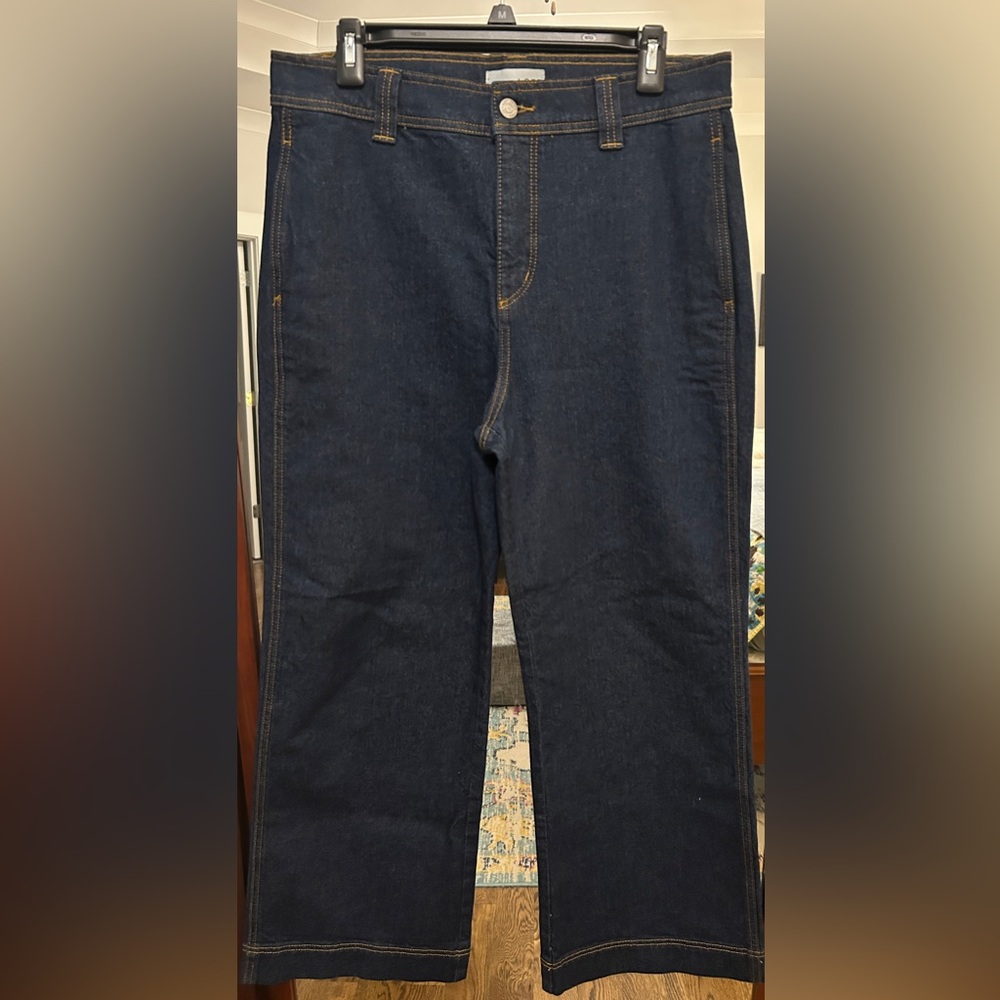 New without tags LOFT dark blue wide leg cropped jean size 30/10